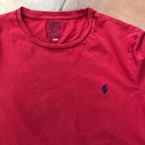 Red Ralph Lauren Tee - Picture 3 of 5